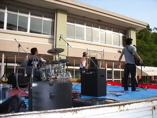 2006-08-15 13:19:15