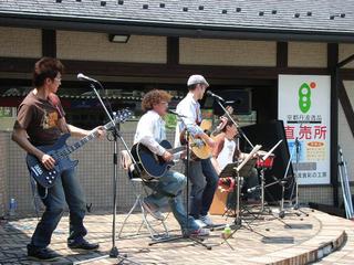 2007-05-04 12:06:11